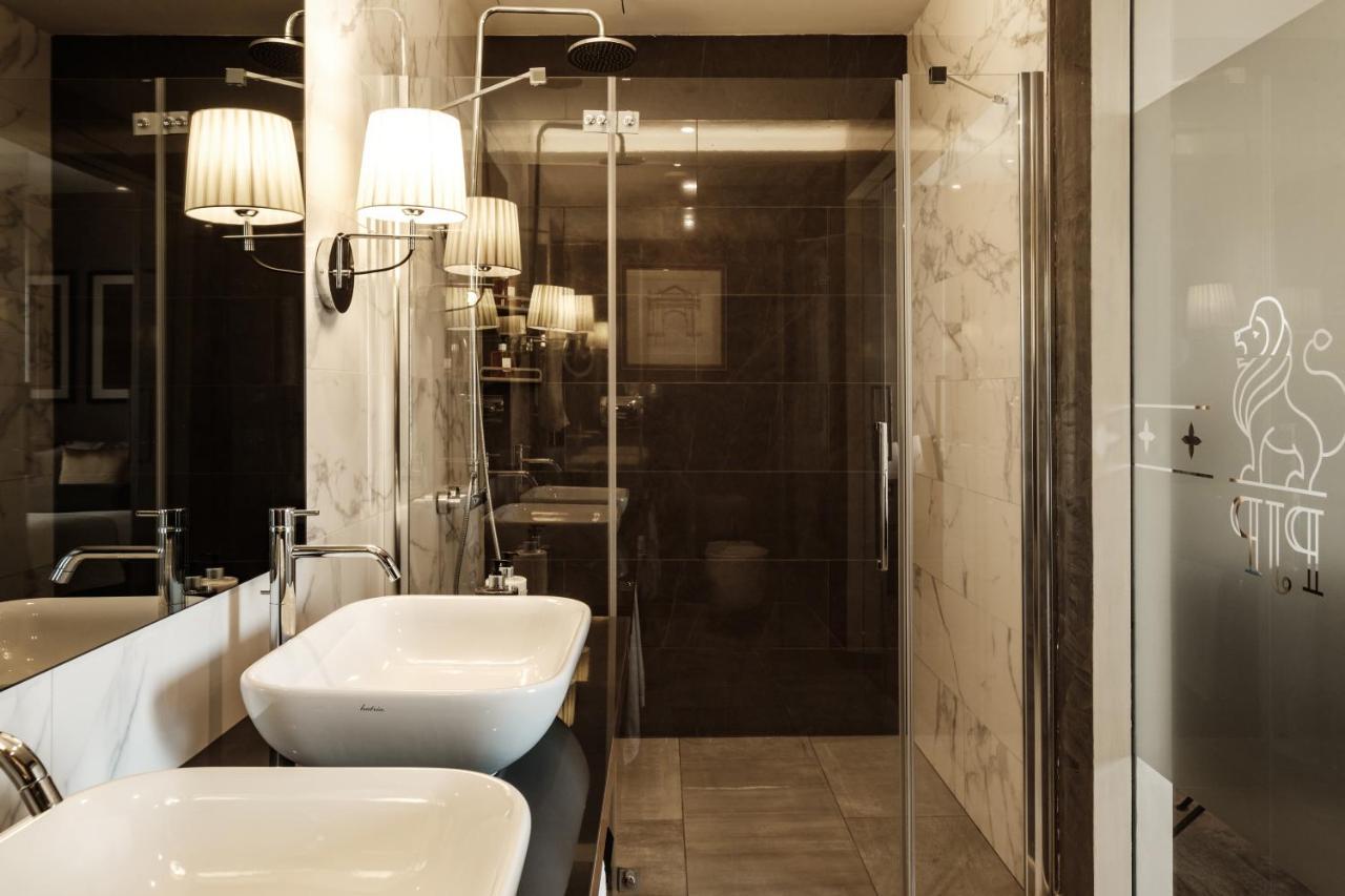 1926 Le Parisot Boutique Suites Valletta Exteriör bild